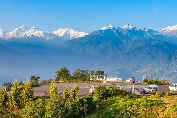 Pelling Travel Guide | Skywalk, Paragliding & Ropeway Adventure